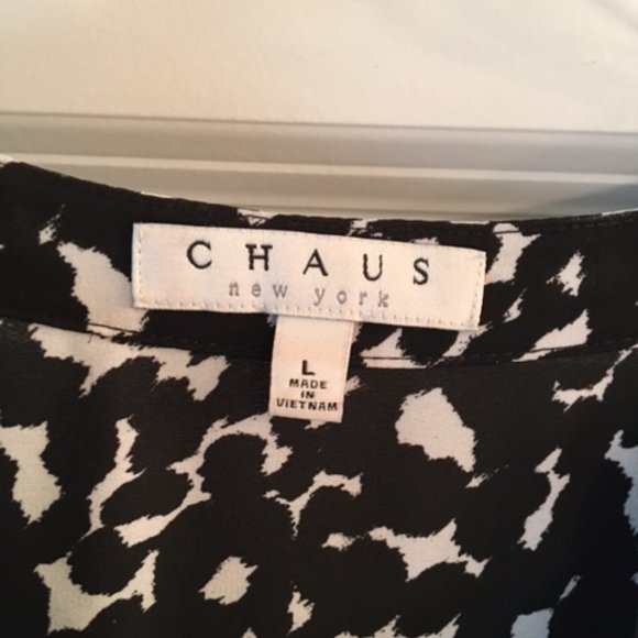 Chaus Flowy Print Blouse - Picture 4 of 5